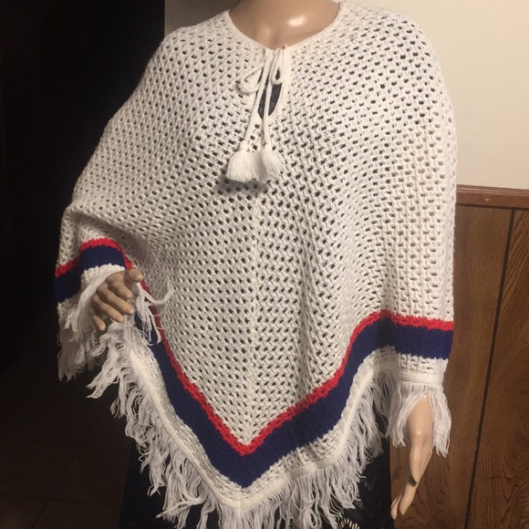 SALES Beautiful and elegant Shawl - Picture 3 of 4